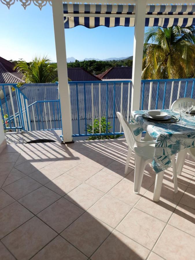 9 Lyly Location F3 Mezzanine Apartment Sainte-Anne Exterior photo