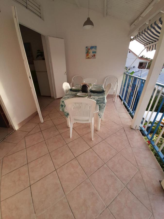 9 Lyly Location F3 Mezzanine Apartment Sainte-Anne Exterior photo